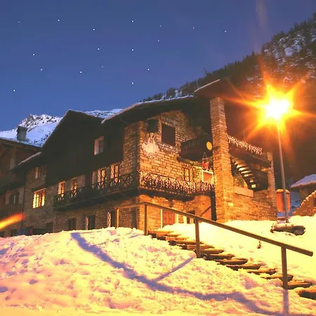 Hotel La Jolie Bergere La Salle