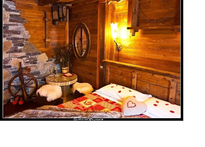 La Jolie Bergere Hotel 3*