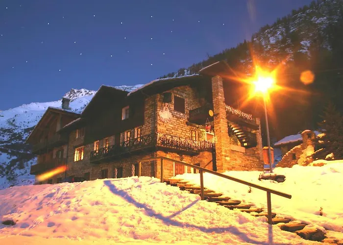 Hotel La Jolie Bergere La Salle