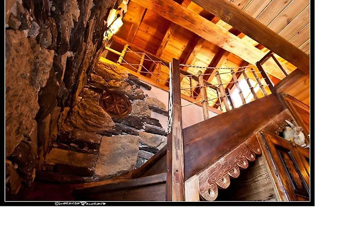 La Jolie Bergere Hotel 3*