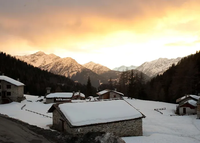 Hotel La Jolie Bergere
