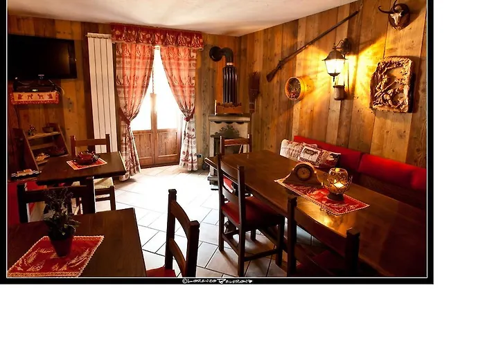 La Jolie Bergere Hotel La Salle