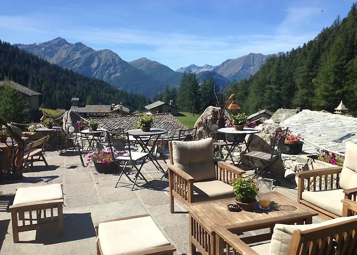 La Jolie Bergere Hotel La Salle