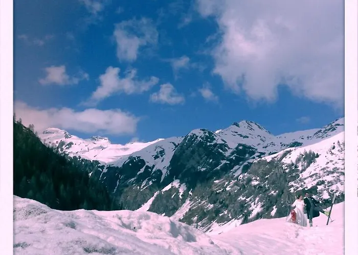 Hotel La Jolie Bergere 3*