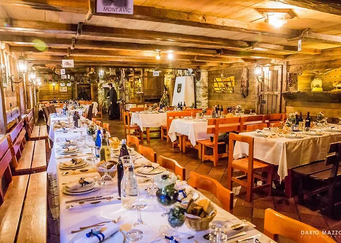 Hotel La Jolie Bergere La Salle