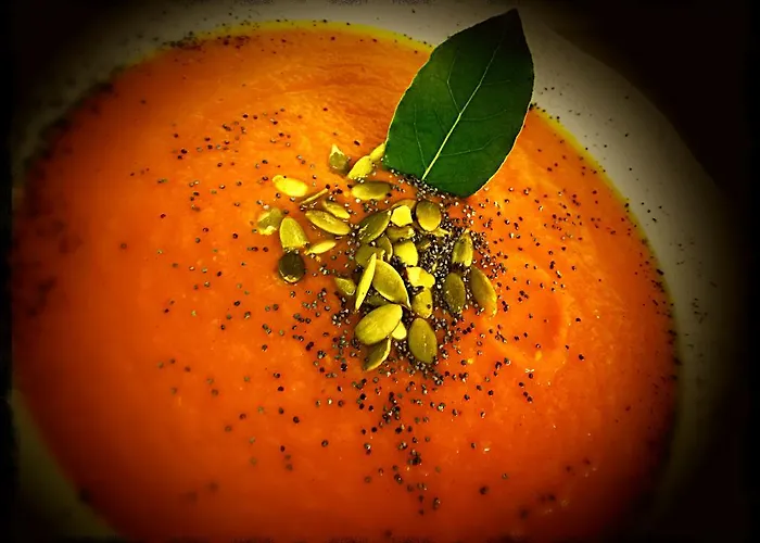 Hotel La Jolie Bergere 3*