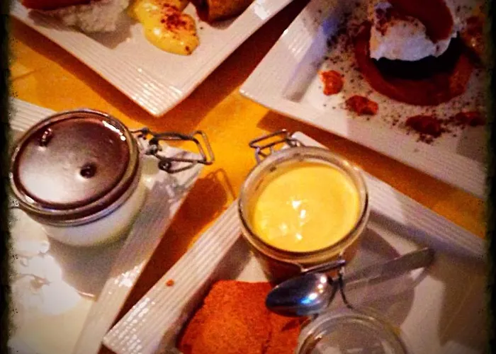 Hotel La Jolie Bergere