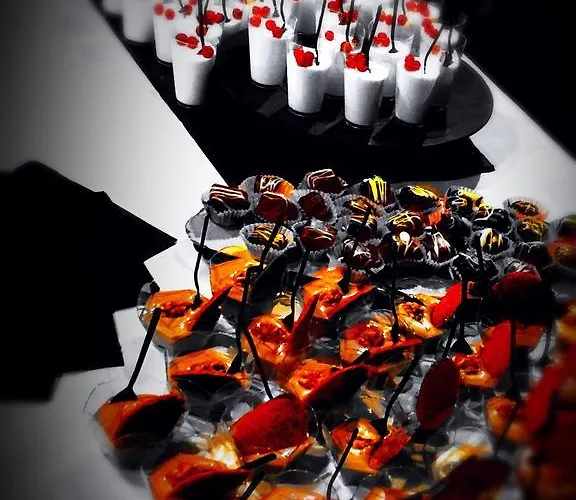 La Jolie Bergere La Salle