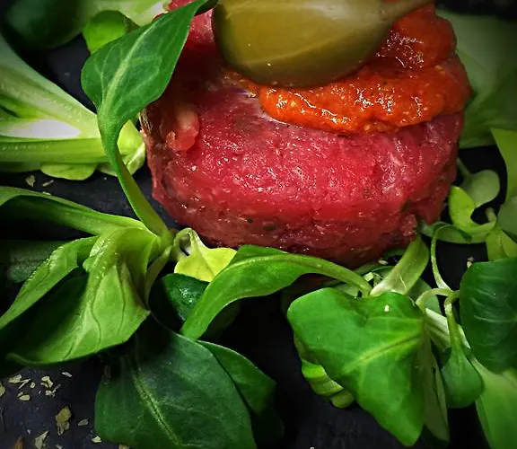 Hotel La Jolie Bergere